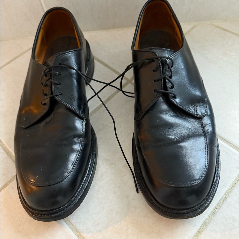 Allen Edmonds Classic Black Leather Men's Shoes